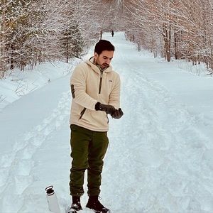 Meet your Posher, Danial